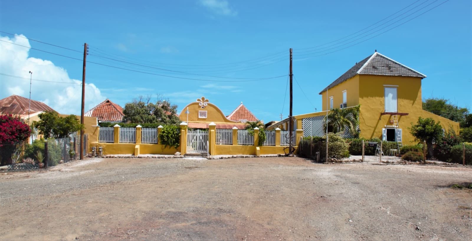 Landhuis Groot Sint Joris — 130 Years in One Family, a View Over the Bay