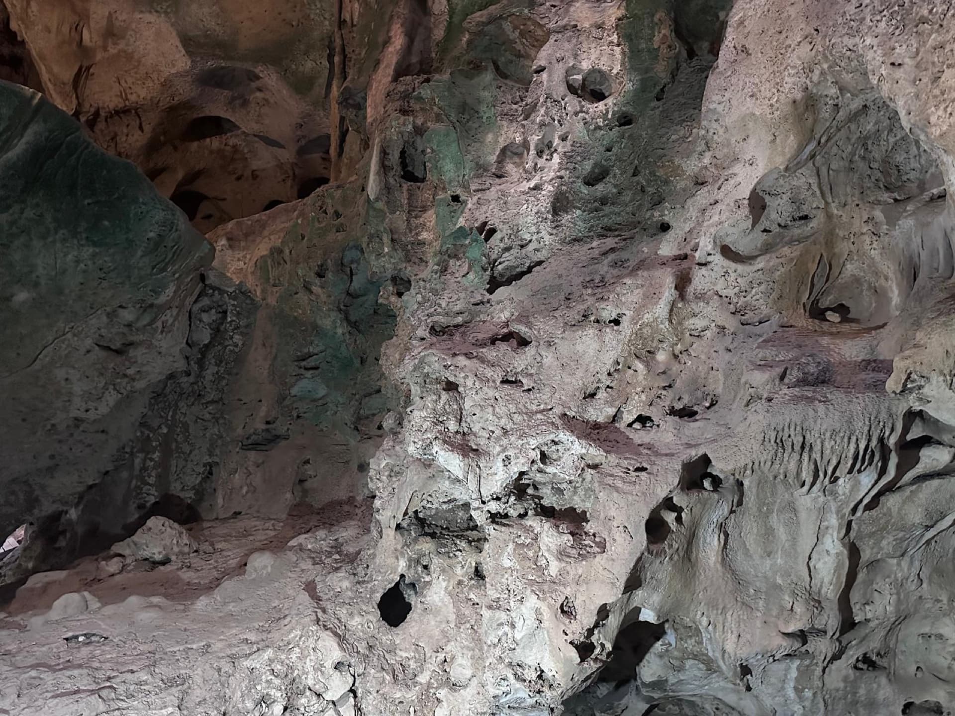 Hato Caves